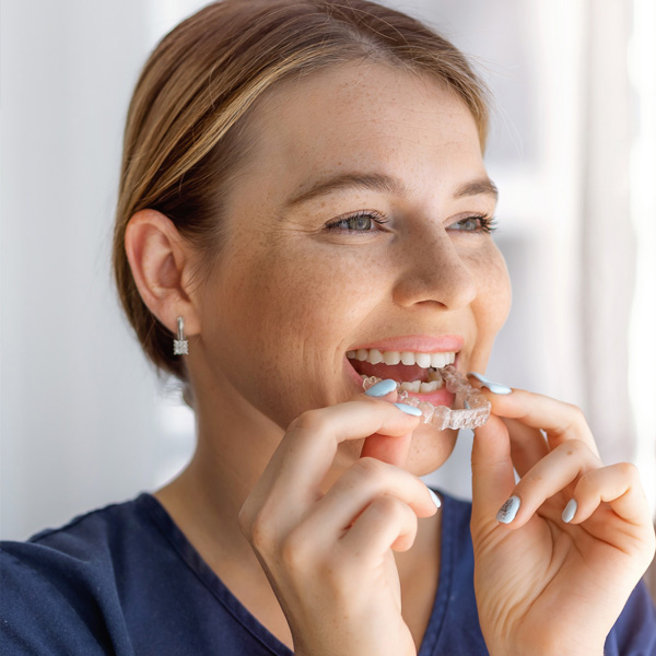 clear aligners at Smithtown Orthodontics in Smithtown, NY